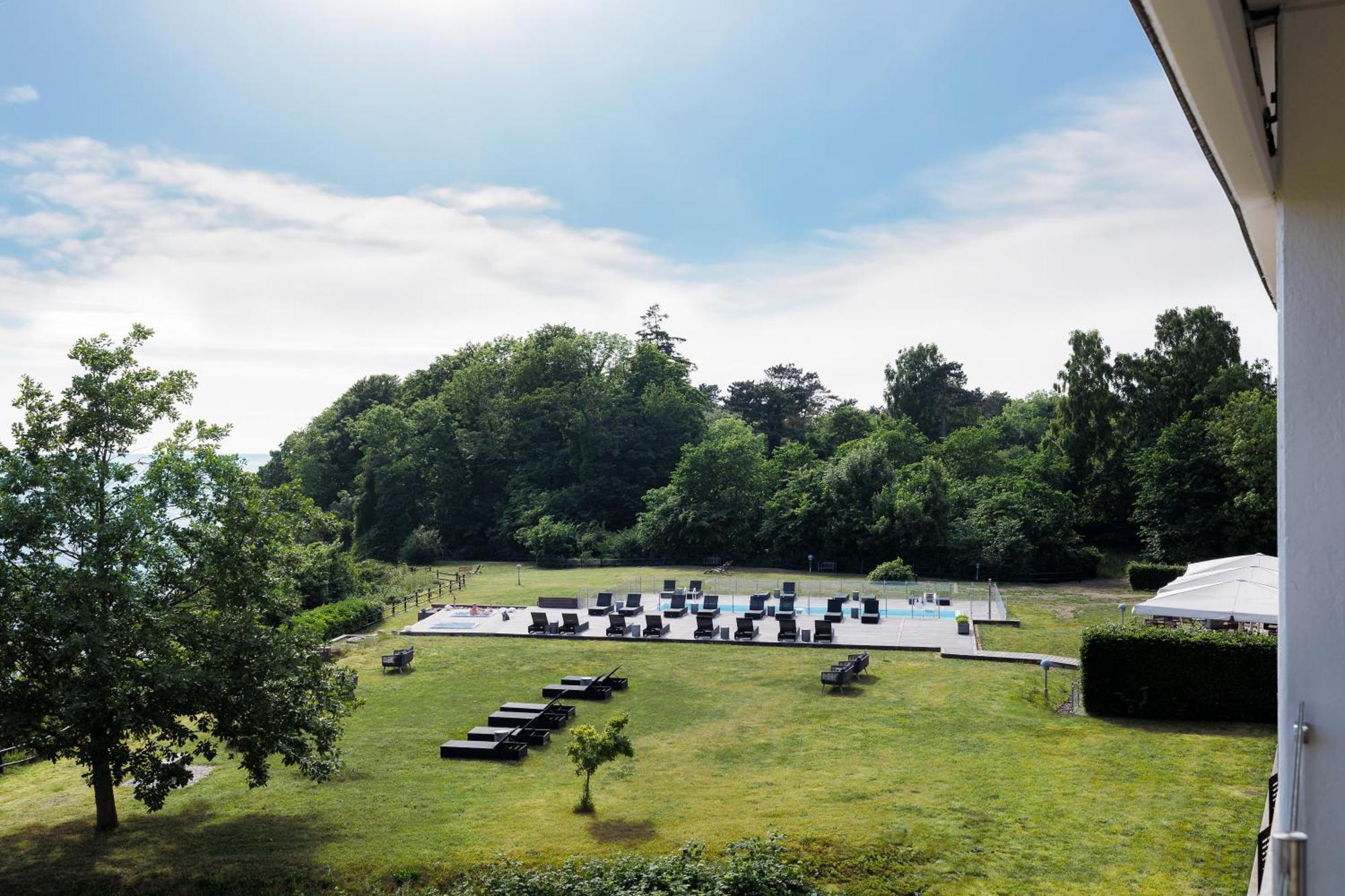 Fredensborg Badehotel Rønne Εξωτερικό φωτογραφία